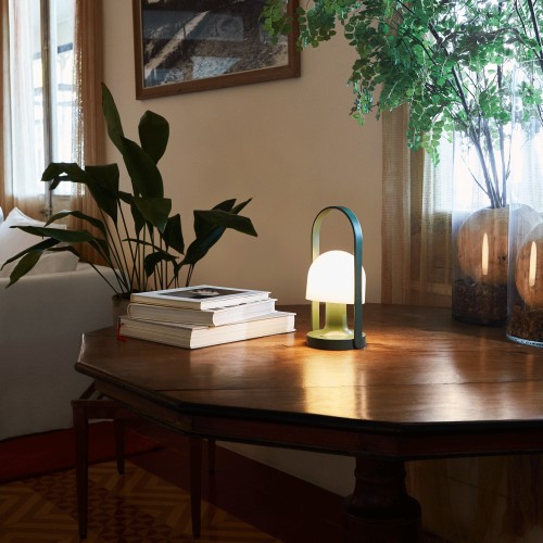 마르셋 팔로우미 Color LED Lamp with 배터리 242870 Marset FollowMe Color LED Lamp with Battery 242870 12997