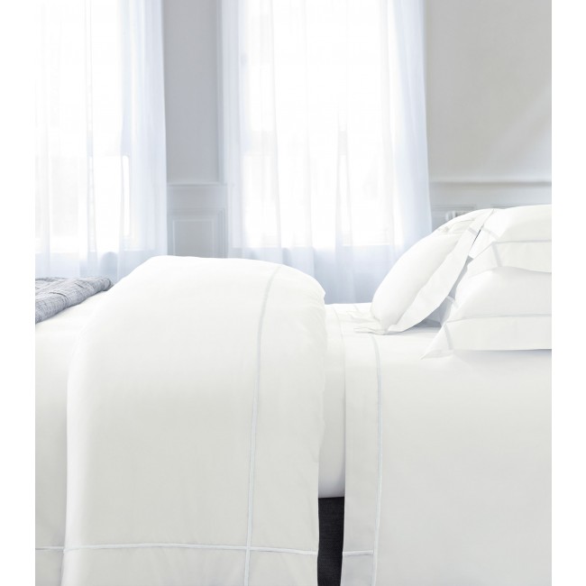 입델롬 아테나 Blanc Single Flat Sheet (180cm x 290cm) Yves Delorme Athena Blanc Single Flat Sheet (180cm x 290cm) 04915
