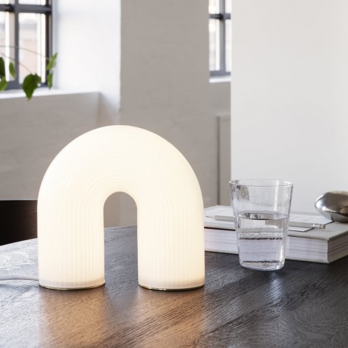 펌리빙 - Vuelta LED 테이블조명/책상조명 / 화이트 Ferm living - Vuelta LED table lamp / white 11335