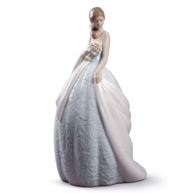 LLADROE Her Special Day 포셀린 Figurine LladrOE Her Special Day Porcelain Figurine 01873