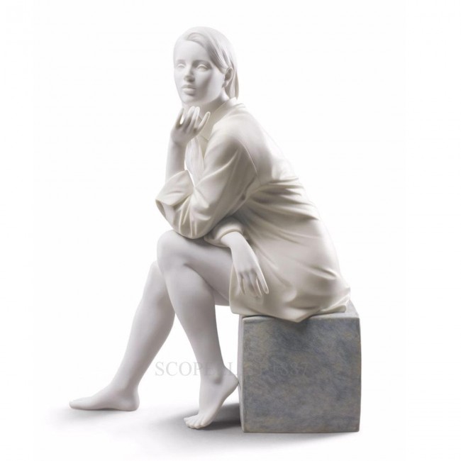 LLADROE In My Thoughts 포셀린 Figurine LladrOE In My Thoughts Porcelain Figurine 01870