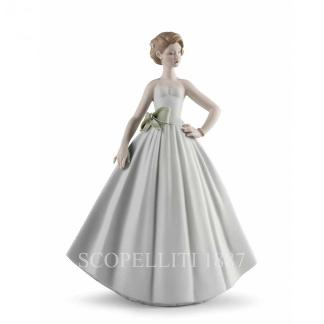 LLADROE NEW My Favourite Gown Figurine 리미티드 에디션 LladrOE NEW My Favourite Gown Figurine Limited Edition 01849