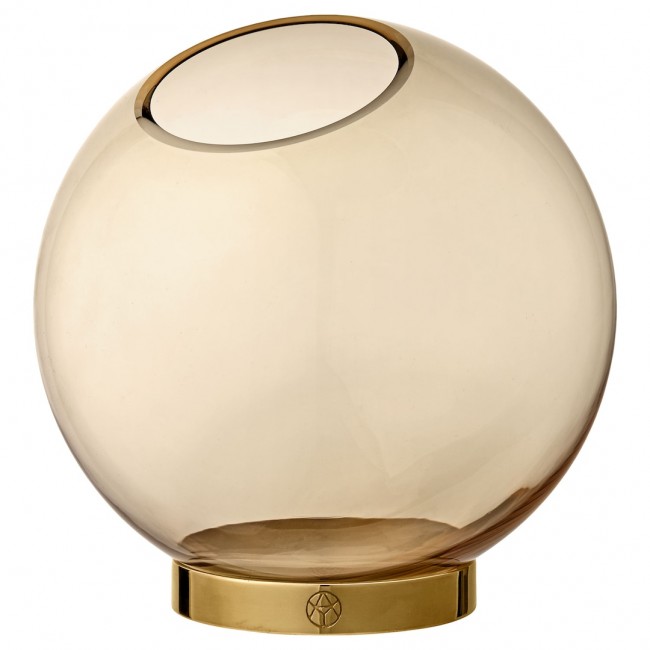 에이와이티엠 Globe 화병 꽃병 17 cm AMBER/브라스 AYTM Globe Vase Ø17 cm  Amber/Brass 06385