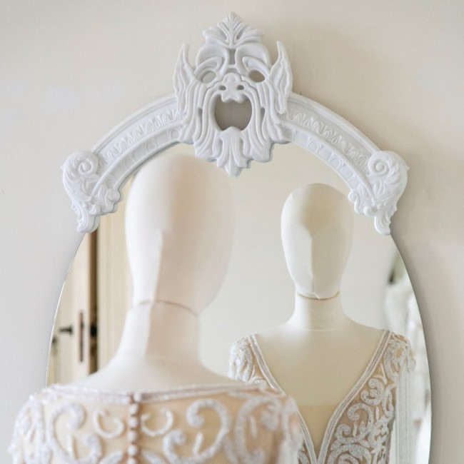 Kimano Marble Neo Baroque Mask 거울 by 로브RTO Semprini 24920