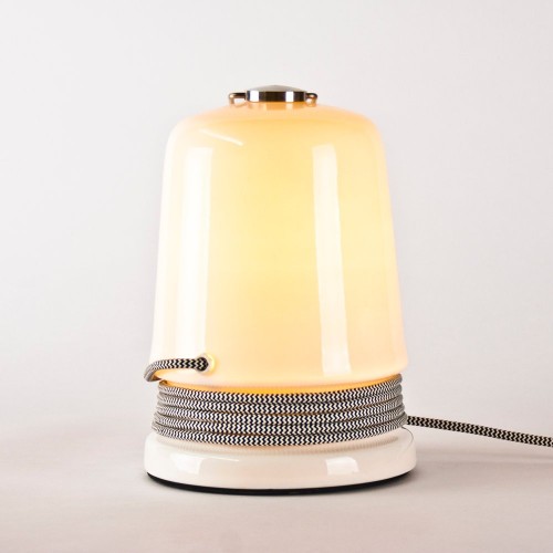 Patrick 할토G Design 테이블 Cable Light in 글로시 Translucent 세라믹 by 할토 17184