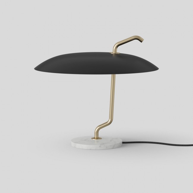 Gino Sarfatti (Designer)   에스텝 (Manufacturer) 모델 537 Lamp with 브라스 Structure and 화이트 리플렉TOR by for 16112