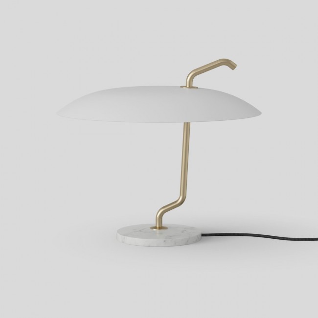 Gino Sarfatti (Designer)   에스텝 (Manufacturer) 모델 537 Lamp with 브라스 Structure and 블랙 리플렉TOR by for 16079