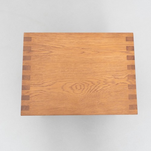 Le Corbusier Dada Solid Oak 로우 테이블 by 11871