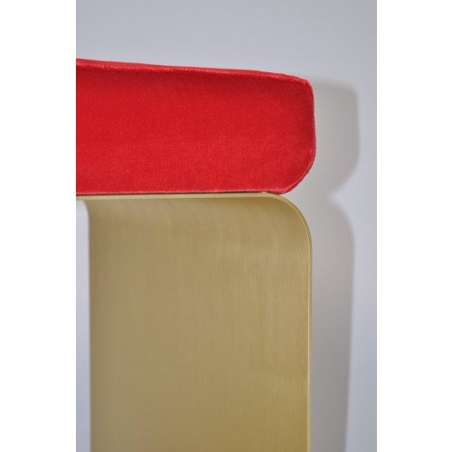 MEDULUM 스툴 with 사틴 Seat Painted 브라스 Structure & Padded 벨벳 쿠션 by Accardibuccheri 07012