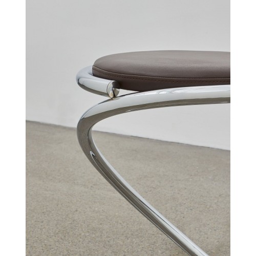 PH Furniture & Pianos Snake 스툴 크롬 Aniline 레더 Mocca Upholstery Visible 튜브 06648