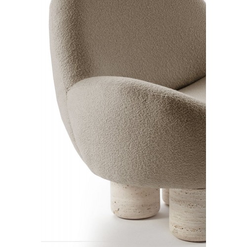Collector Boucle Latte Travertino Hygge 라운지체어 by Saccal Design House for 00525