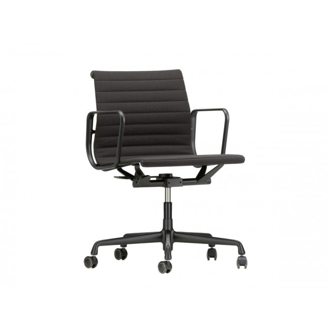 비트라 임스 EA 117 알루미늄 체어 의자 - 블랙 베이스 Vitra Eames Aluminium Chair Black Base 03673