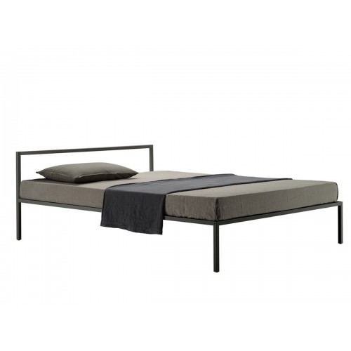자노타 1706 Nyx Bed To fit mattress size: 160cm x 200cm Zanotta 01374