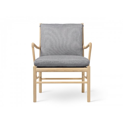 칼 한센 앤 선 OW149 콜로니얼 라운지체어 오일 오크 프레임 Carl Hansen & Son Colonial Lounge Chair Oiled Oak Frame 00548