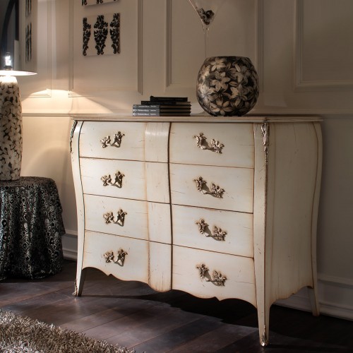 Mobilificio RBR Ebanisteria Contoured 화이트 Dresser with Ornate Handles 07302